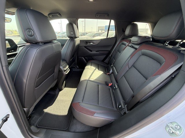 New 2027 Chevrolet Equinox RS w/ Safety and Technology Package AWD/4WD image 31