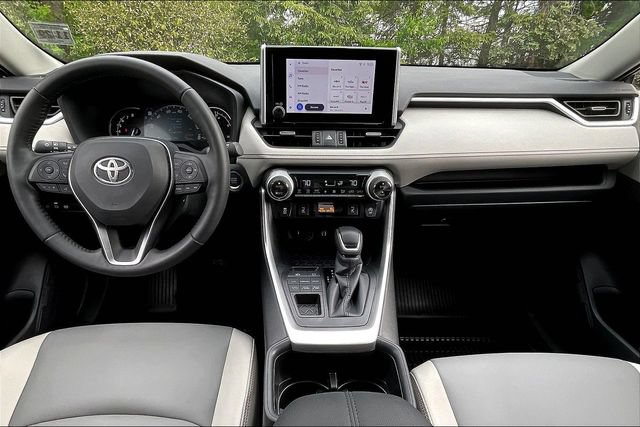 Used 2024 Toyota RAV4 XLE Premium w/ Weather Package AWD/4WD image 7