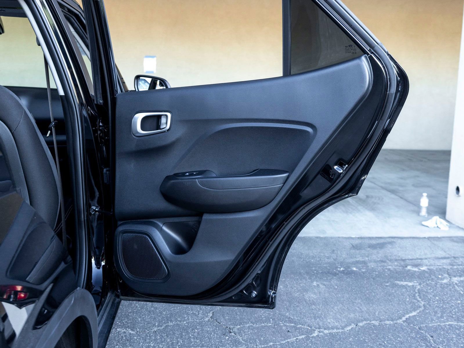 Used 2021 Hyundai Venue SEL w/ Cargo Package image 22