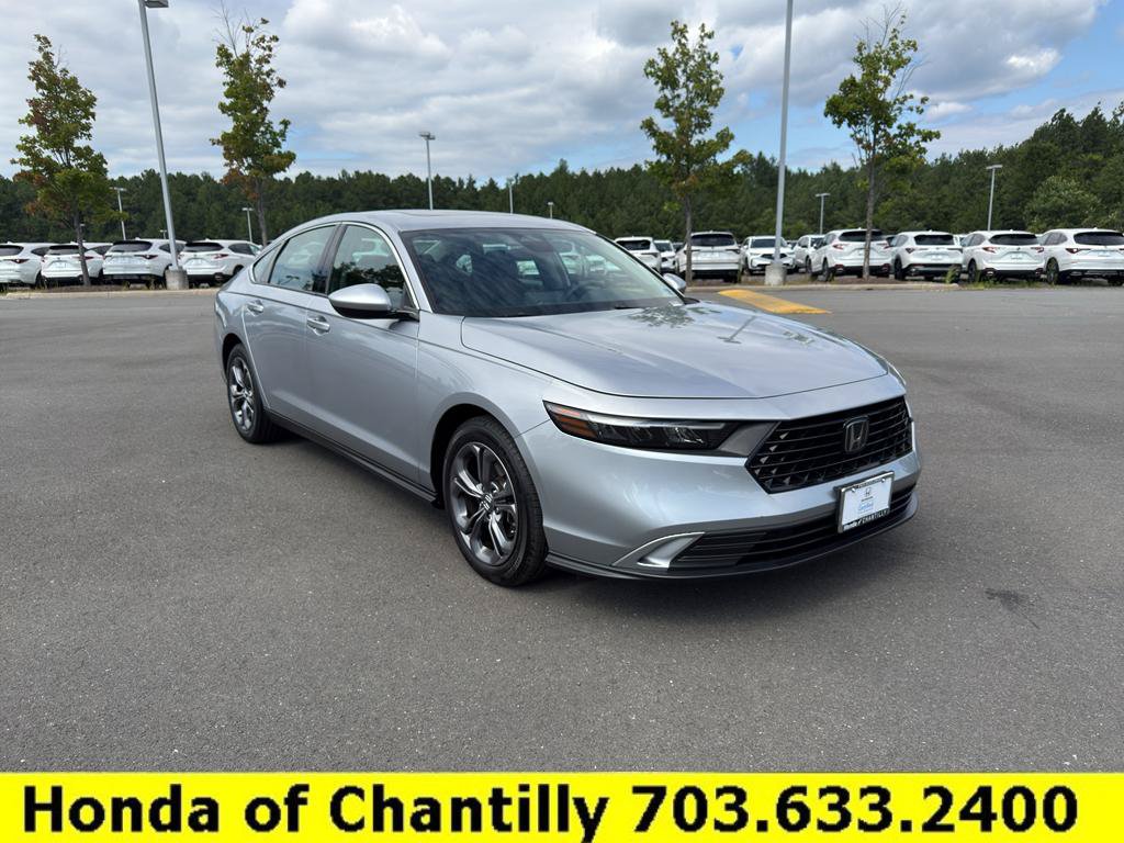 Certified 2023 Honda Accord EX image 1