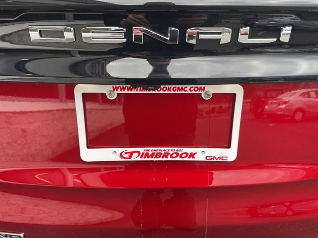 New 2026 GMC Acadia Denali w/ Super Cruise Package image 17