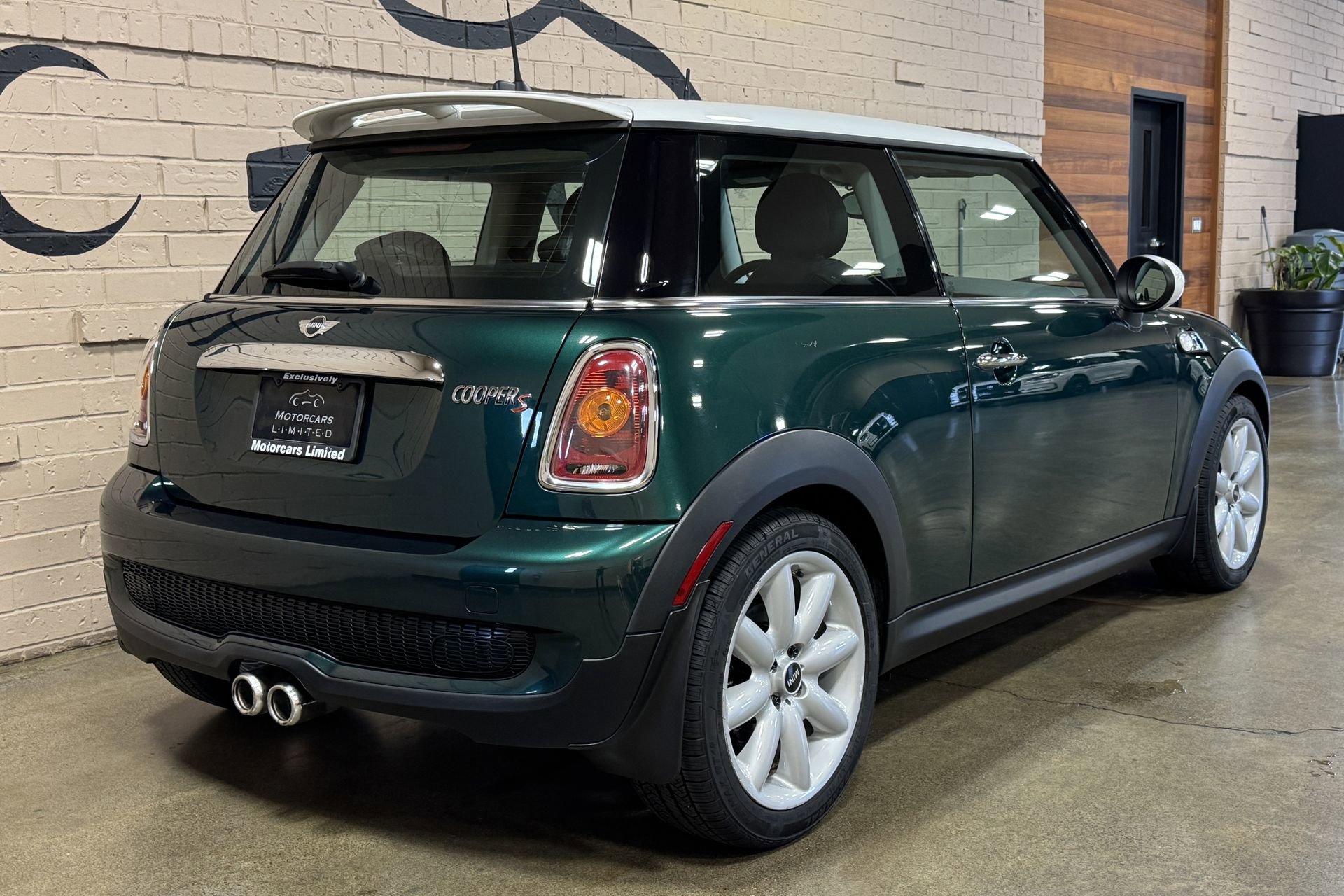 Used 2008 MINI Cooper S image 3