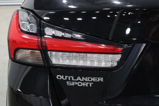 Used 2024 Mitsubishi Outlander Sport SE image 38