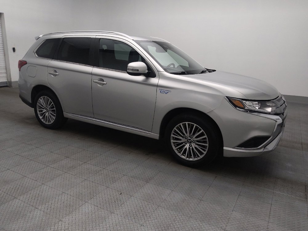 Used 2022 Mitsubishi Outlander LE image 11