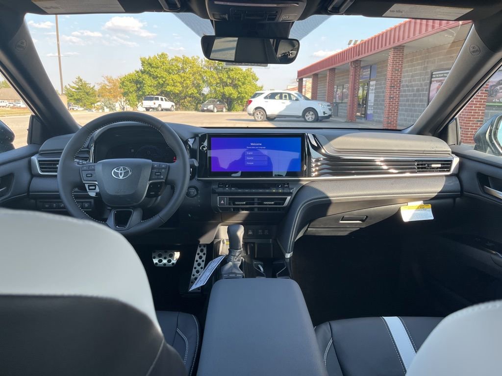 New 2026 Toyota Camry SE image 32