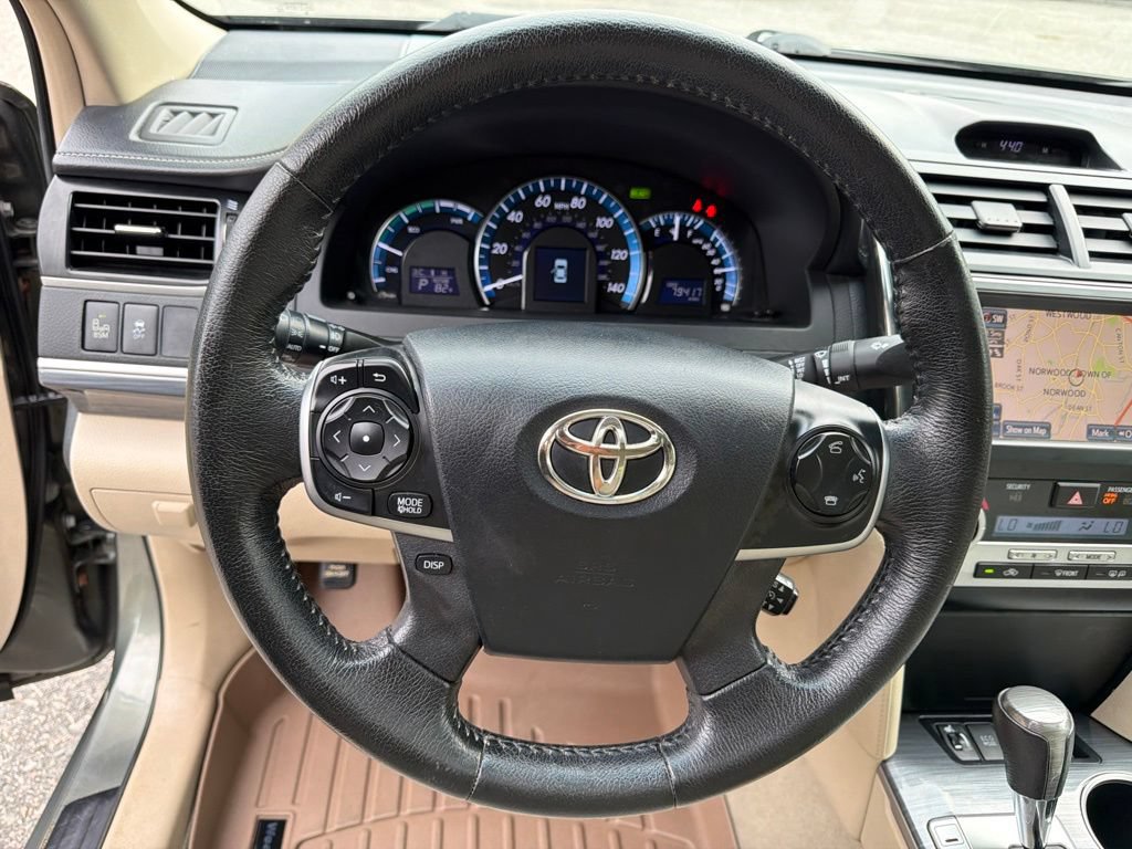 Used 2012 Toyota Camry XLE w/ Leather Pkg FWD image 15