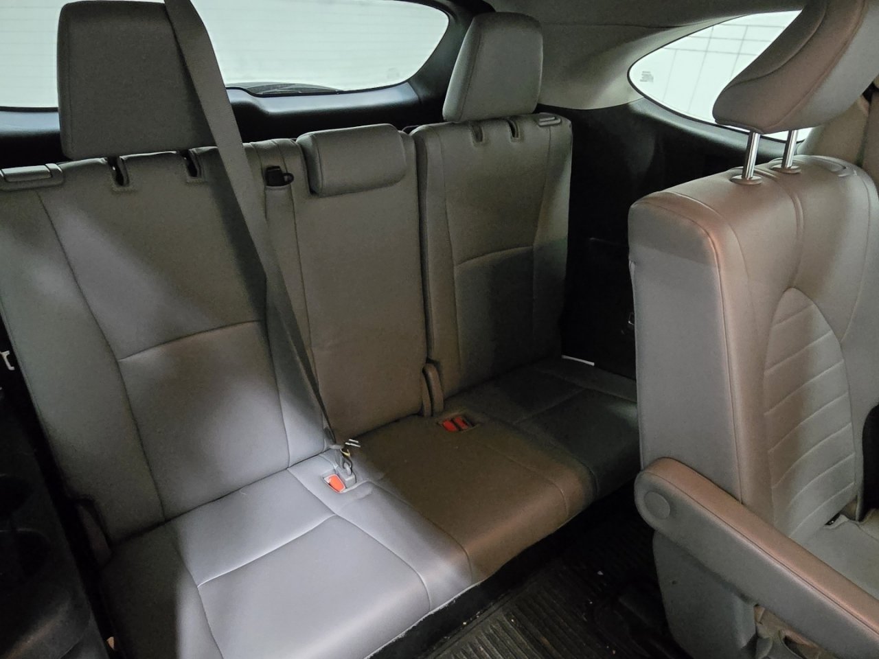 Used 2021 Toyota Highlander XLE image 21