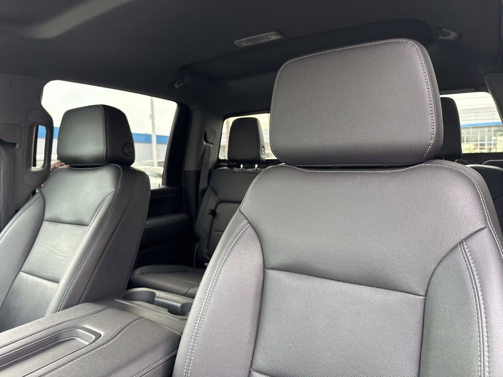 Used 2021 Chevrolet Silverado 3500 LTZ w/ LTZ Plus Package image 17