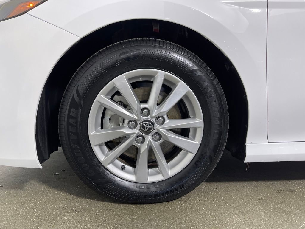 Certified 2025 Toyota Camry LE image 11