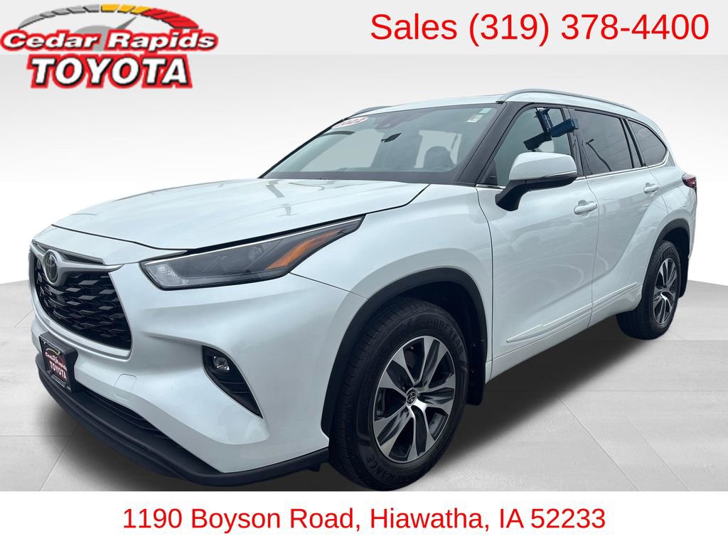 Used 2022 Toyota Highlander XLE