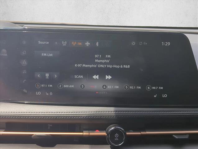 Used 2023 Nissan Ariya FWD image 25