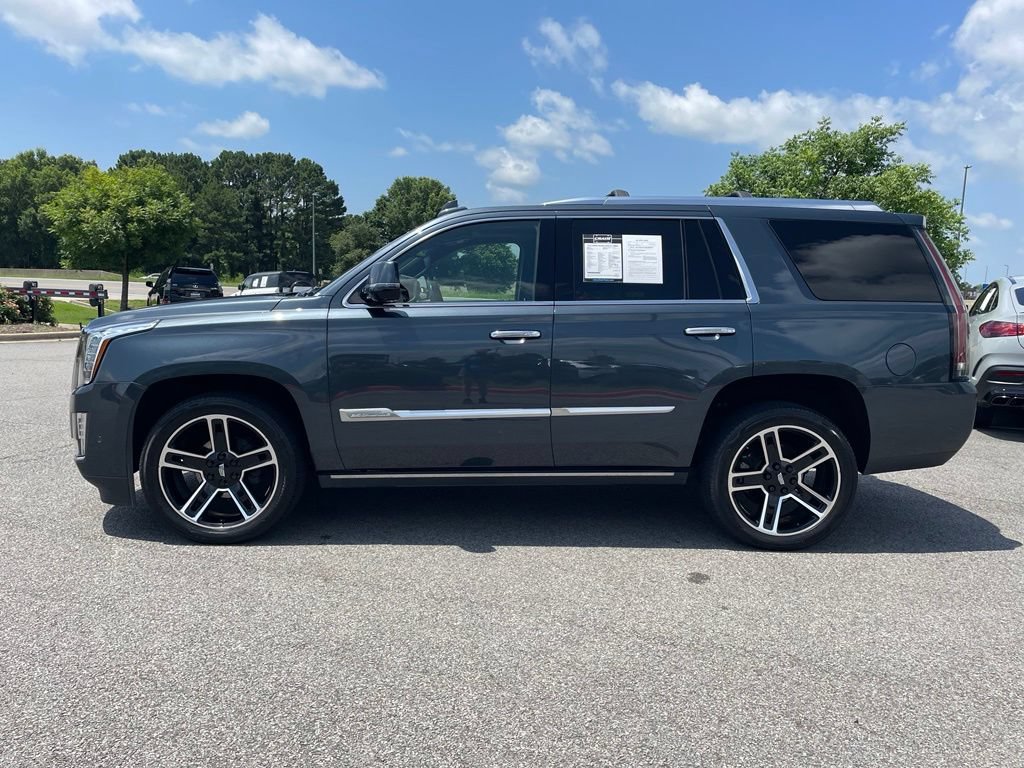 Used 2020 Cadillac Escalade Platinum AWD/4WD image 4