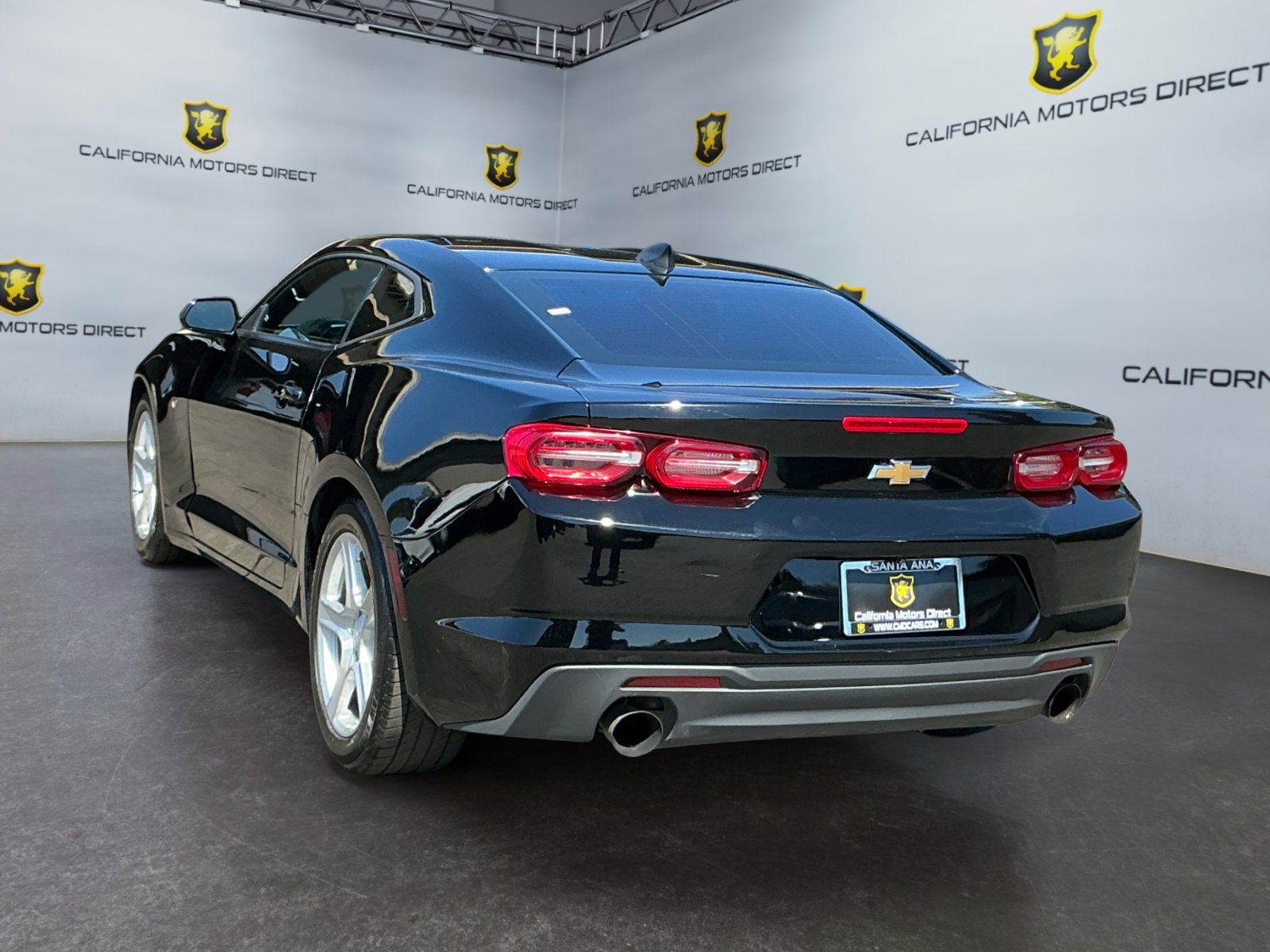 Used 2019 Chevrolet Camaro LT image 7