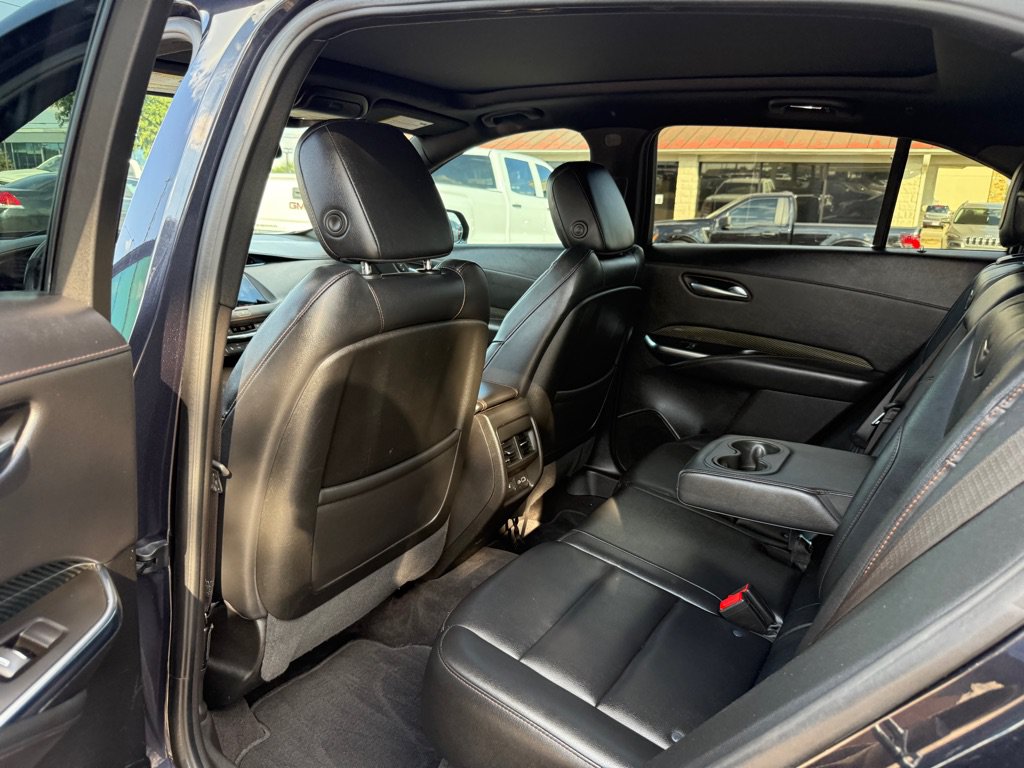 Used 2023 Cadillac XT4 Sport w/ Cold Weather Package FWD image 14