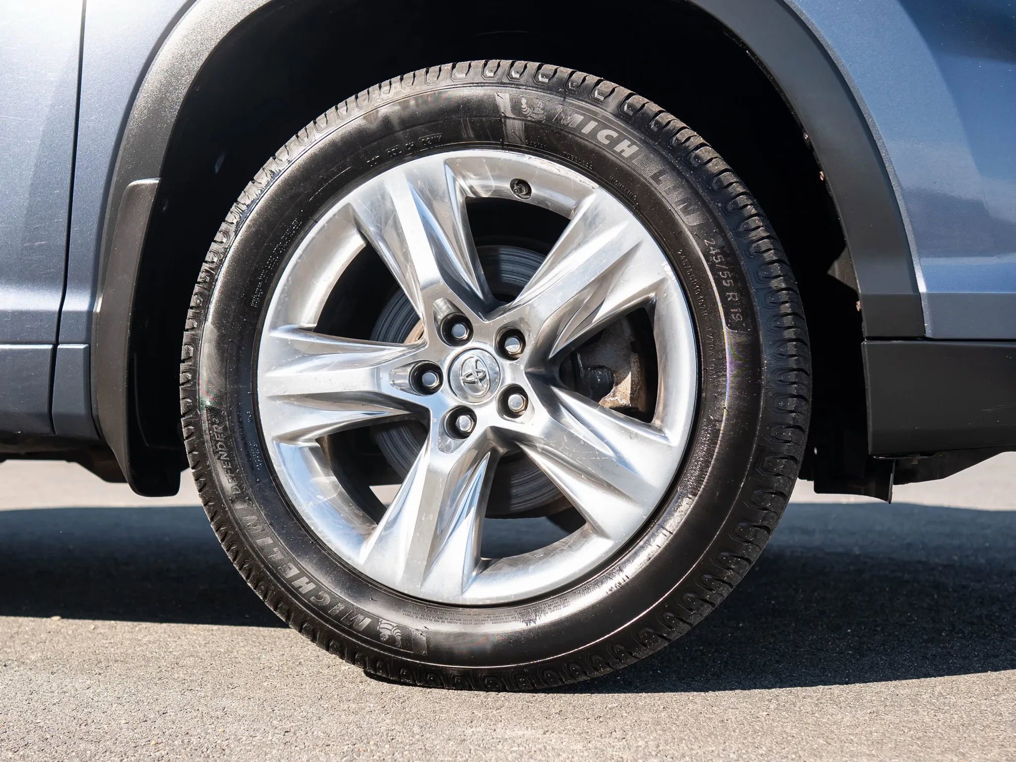 Used 2015 Toyota Highlander Limited image 13