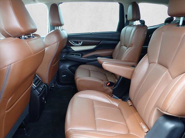 Used 2020 Subaru Ascent Touring w/ Popular Package #3 AWD/4WD image 9