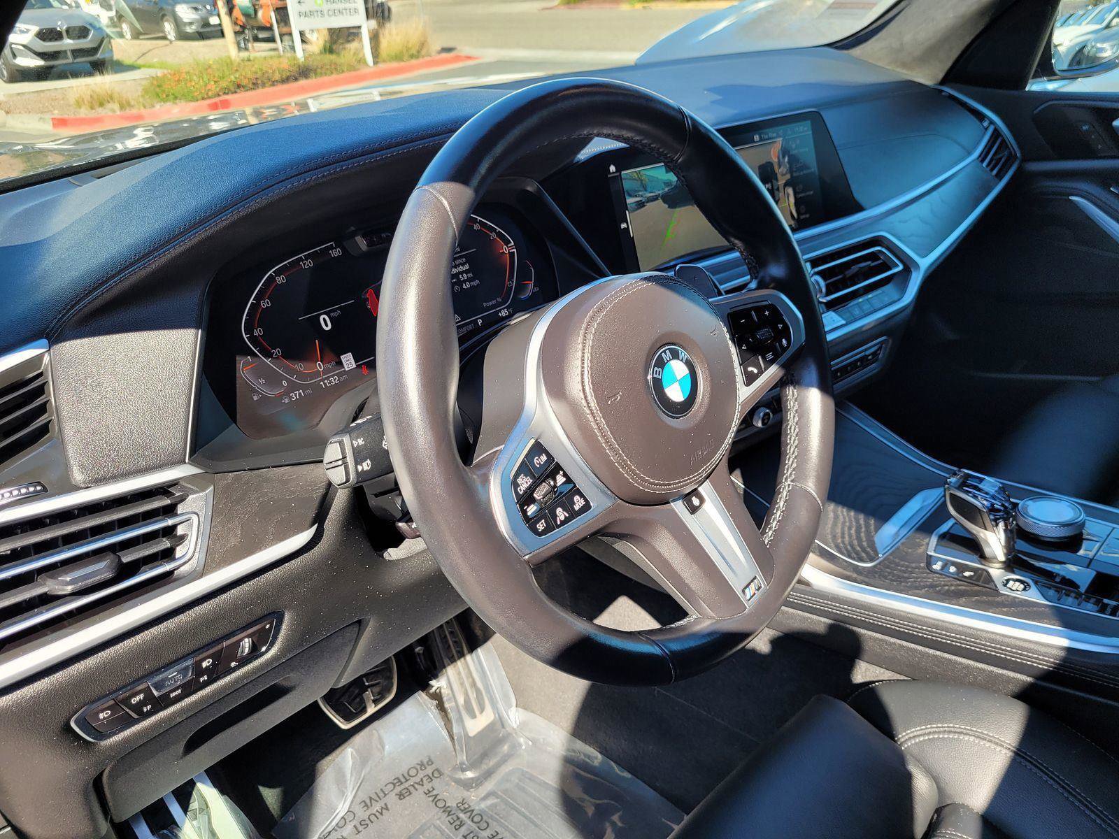 Certified 2022 BMW X7 xDrive40i w/ M Sport Package image 12