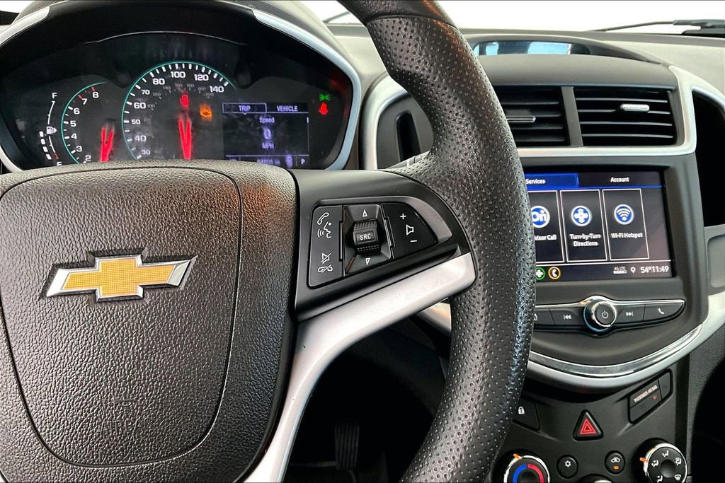Used 2020 Chevrolet Sonic LT image 28