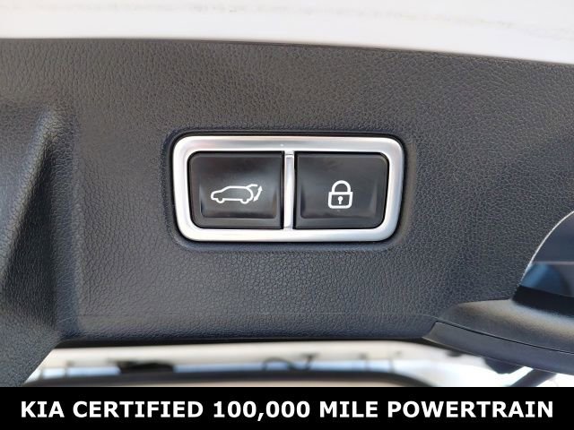 Certified 2023 Kia Sorento SX image 31