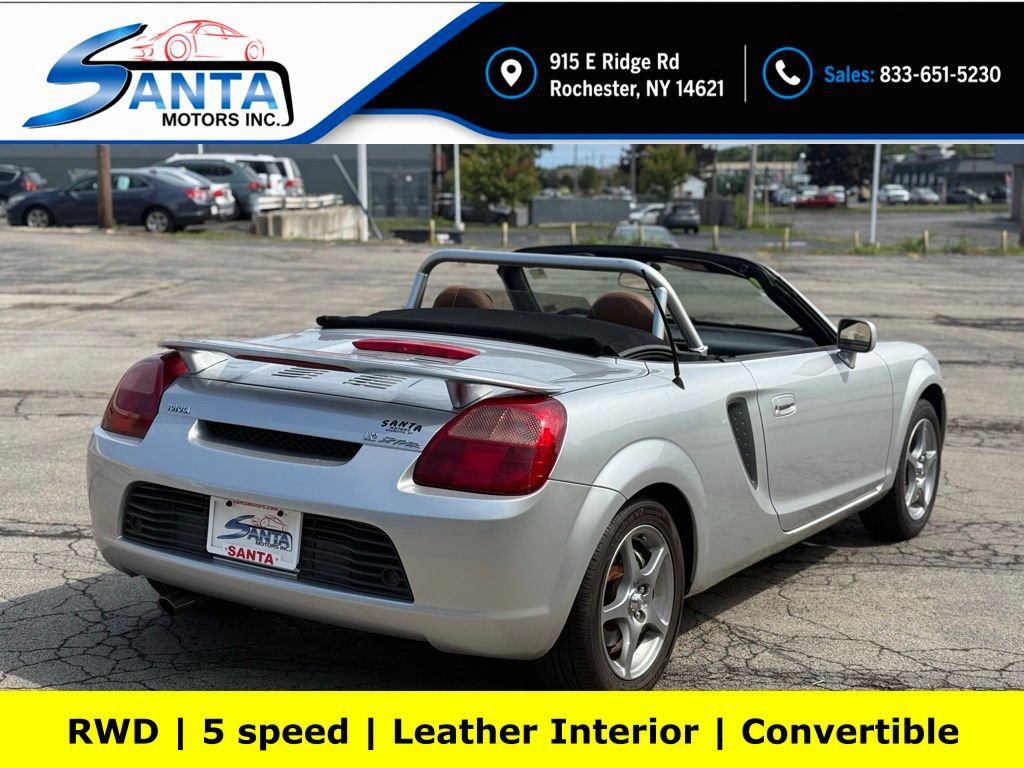 Used 2001 Toyota MR2 RWD image 12