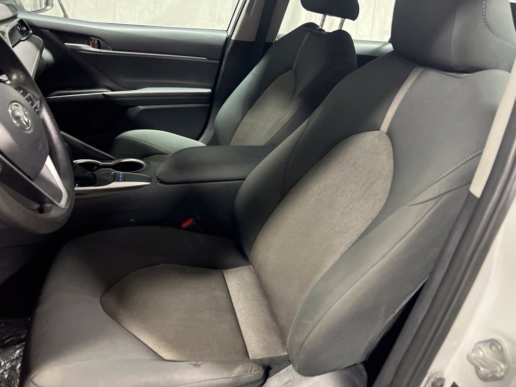 Used 2024 Toyota Camry LE FWD image 18