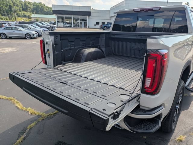 New 2026 GMC Sierra 1500 AT4 w/ Technology Package AWD/4WD image 33
