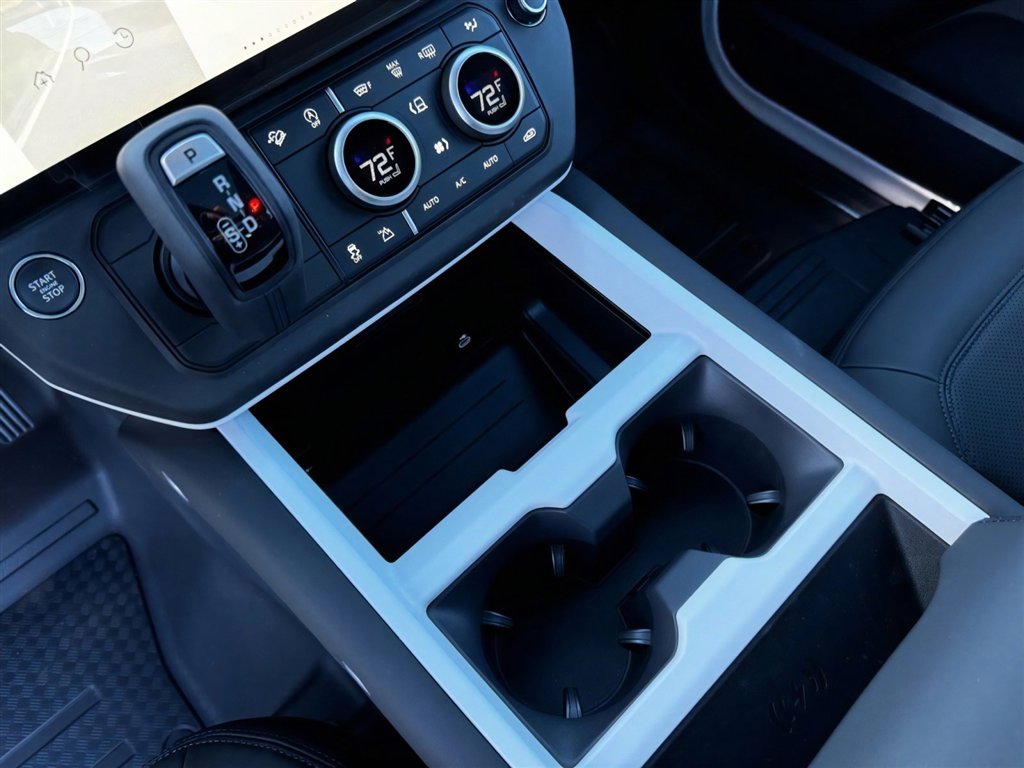 New 2026 Land Rover Defender 110 S image 12