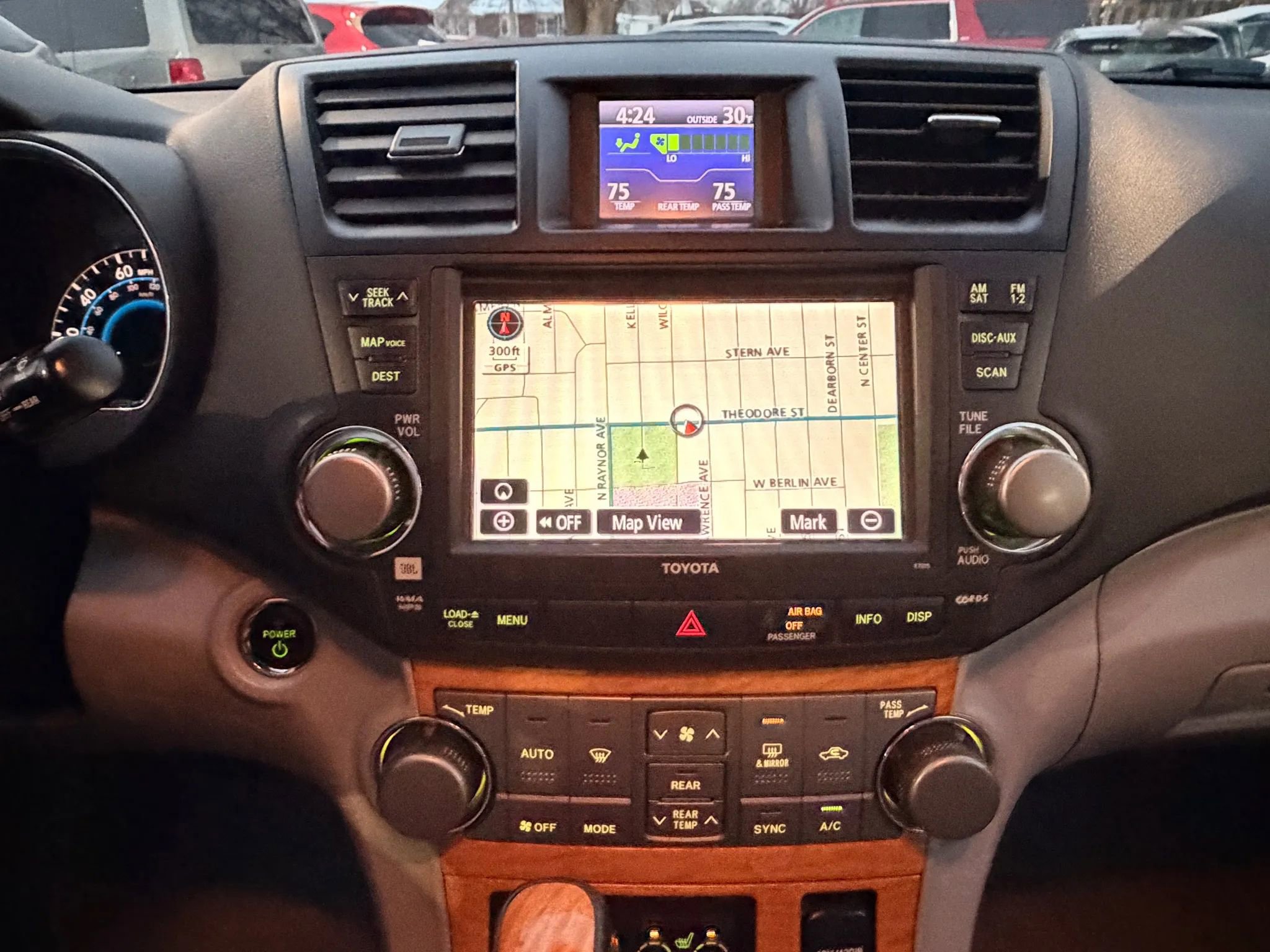 Used 2008 Toyota Highlander Limited image 34