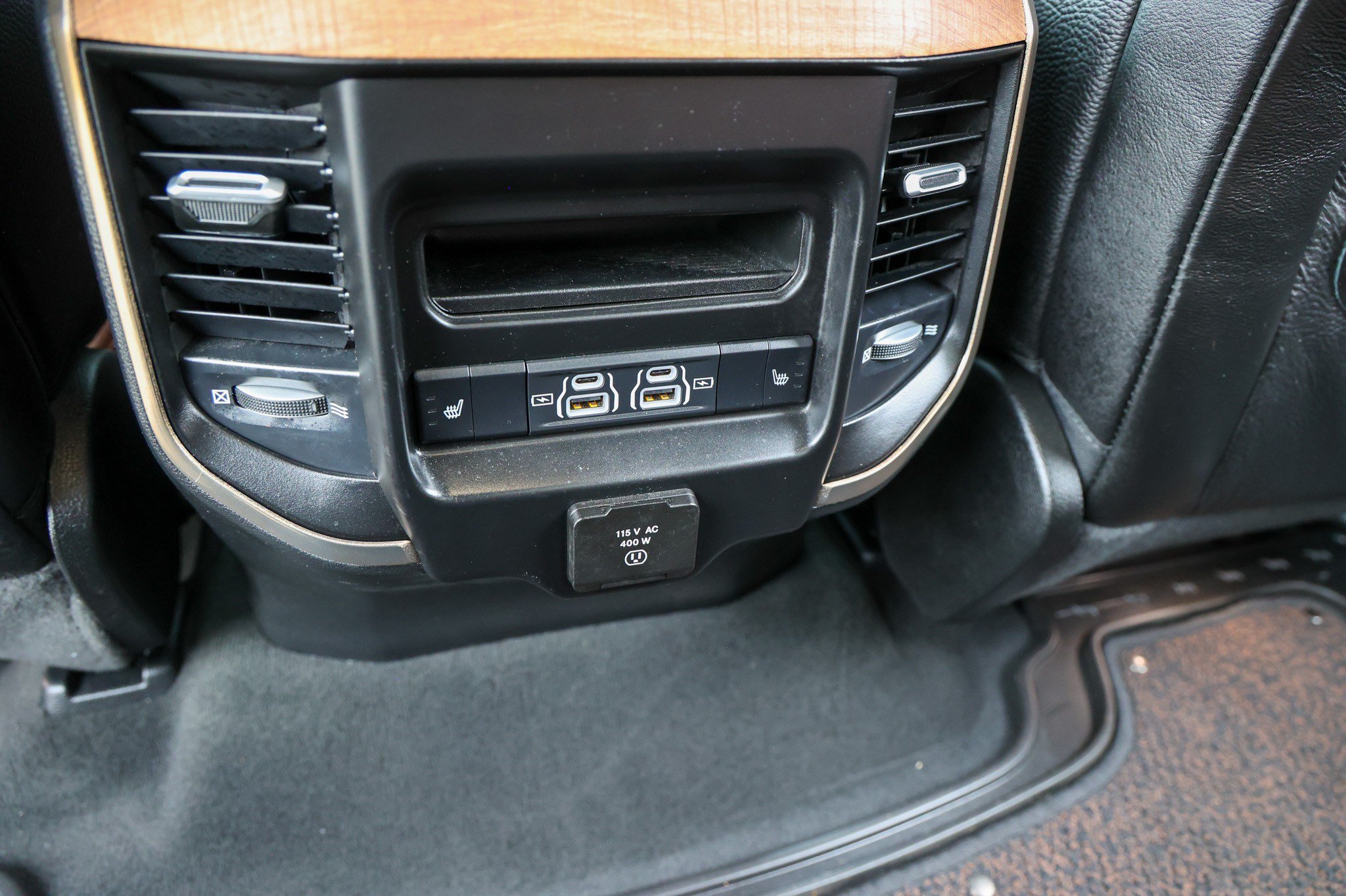 Used 2022 RAM 1500 Limited w/ Body Color Bumper Group AWD/4WD image 46