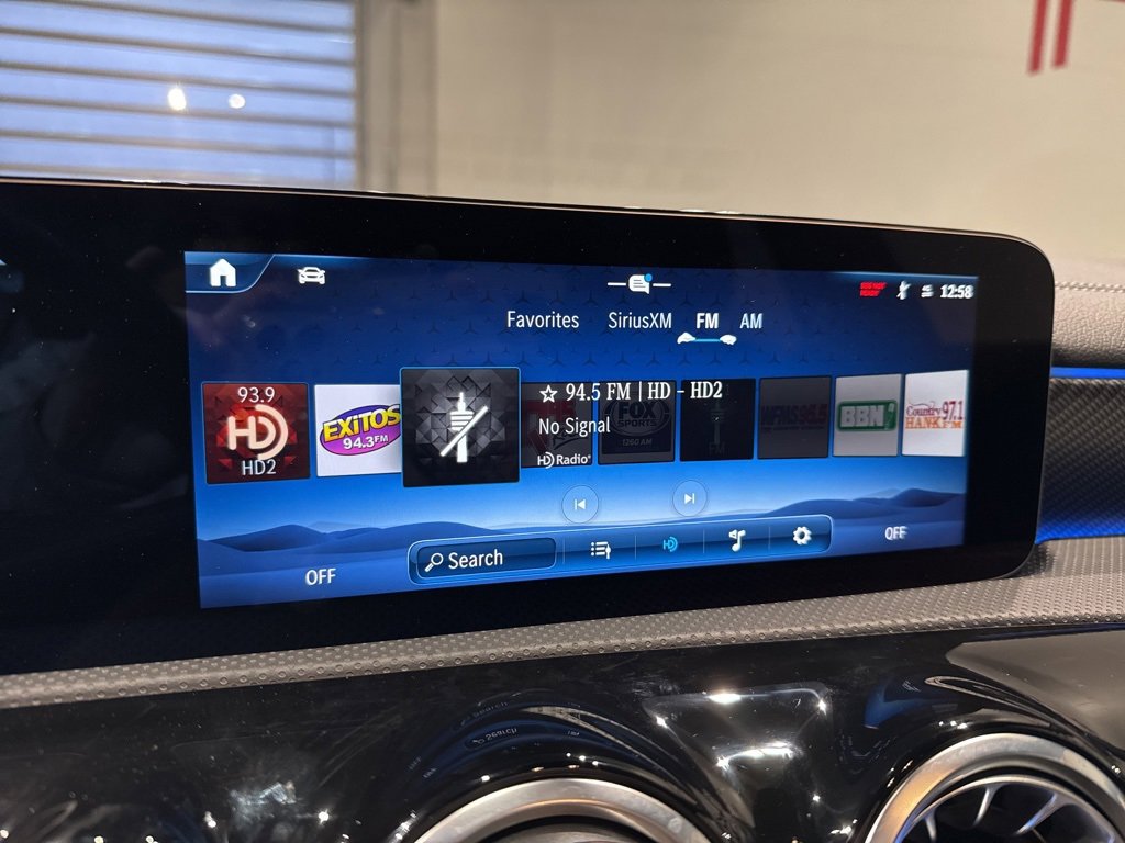 Used 2024 Mercedes-Benz CLA 250 4MATIC image 20