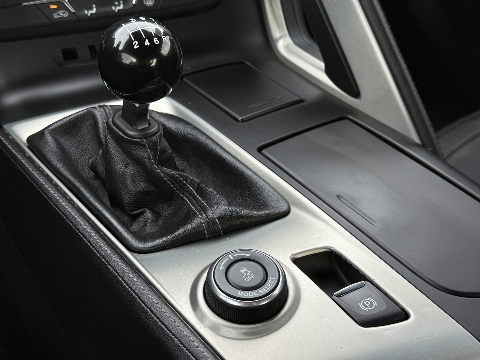 Used 2015 Chevrolet Corvette Z06 image 30