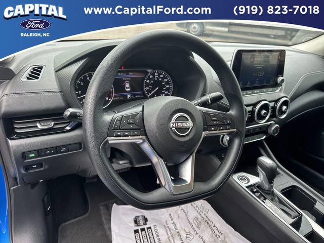 Used 2025 Nissan Sentra SV image 23