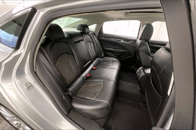 Used 2018 Buick LaCrosse Premium w/ Sun and Shade Package FWD image 19