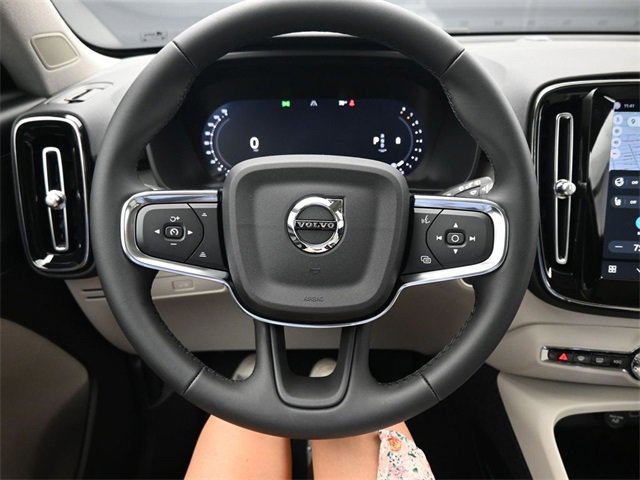 New 2026 Volvo XC40 B5 Plus w/ Protection Package Premier image 23
