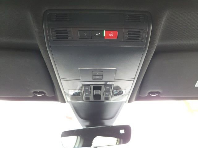 Used 2024 Volkswagen Tiguan SEL R-Line AWD/4WD image 22