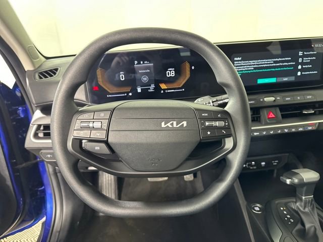 Used 2025 Kia K4 LXS image 14
