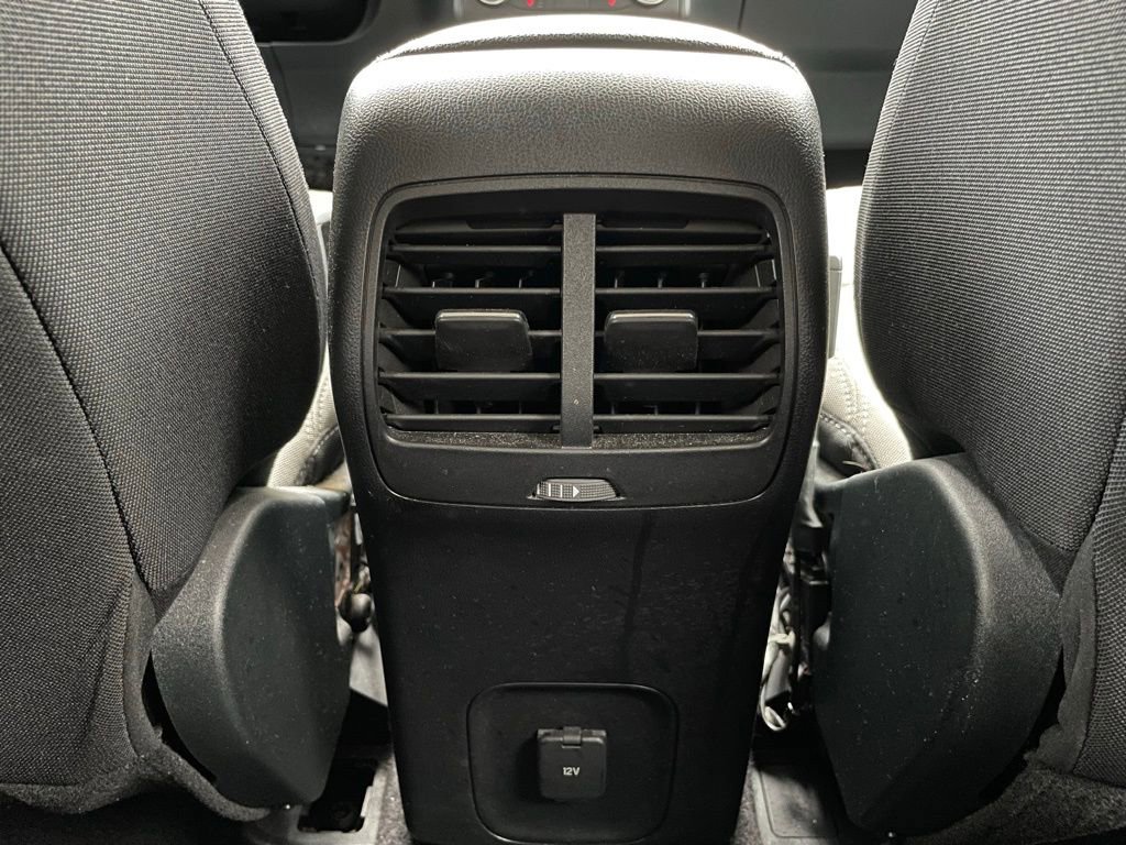 Used 2020 Ford Escape SE image 29