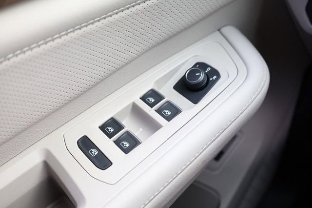 New 2026 Volkswagen Atlas SE image 19