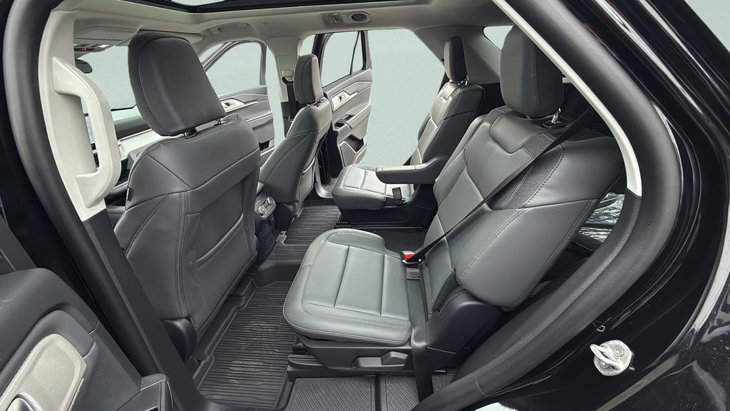 New 2026 Ford Explorer Active w/ Active Comfort Package image 40