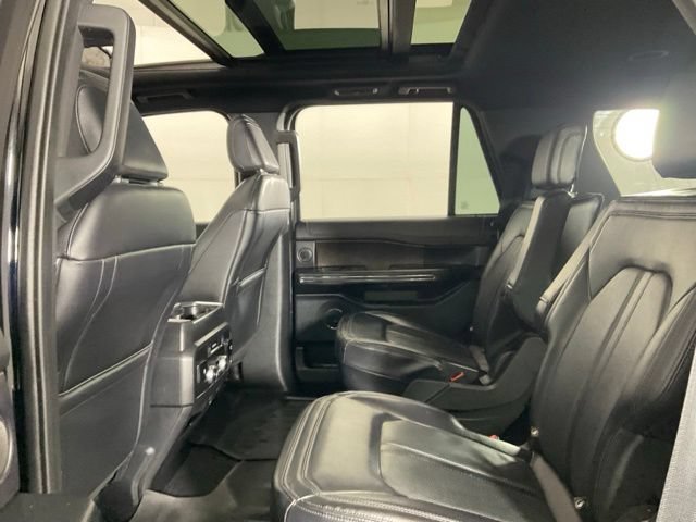 Used 2021 Ford Expedition Limited AWD/4WD image 34