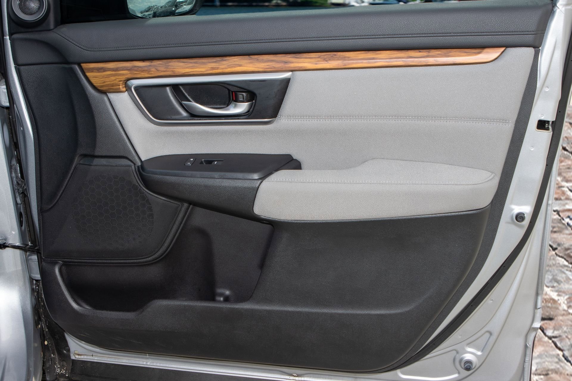 Used 2022 Honda CR-V EX image 17