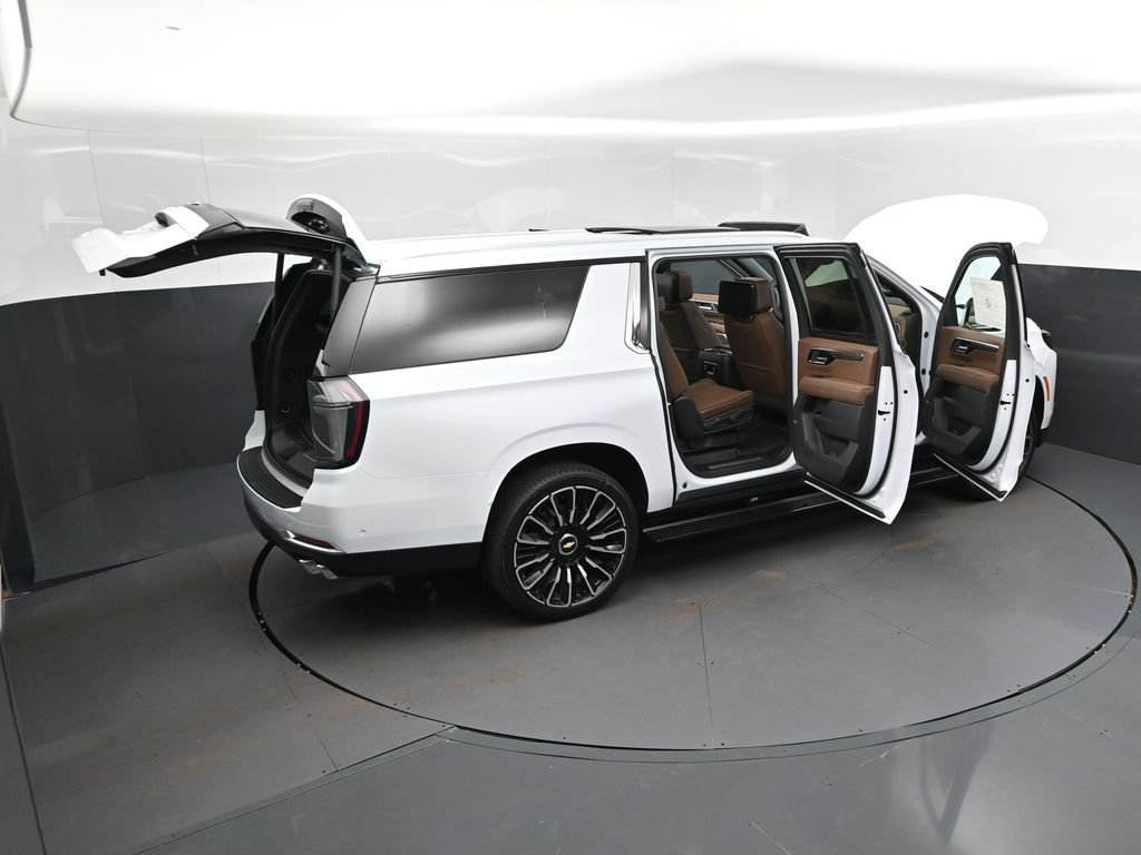 New 2026 Chevrolet Suburban High Country AWD/4WD image 50
