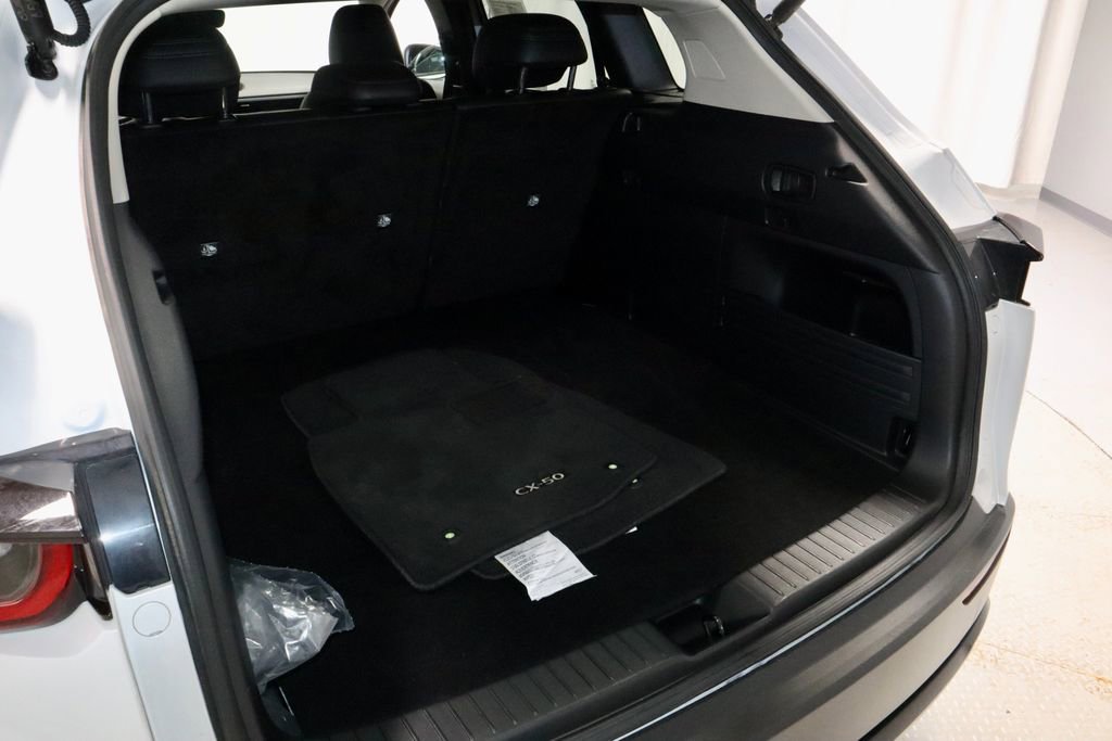 Used 2025 MAZDA CX-50 2.5 Hybrid w/ Premium Plus Pkg AWD/4WD image 13