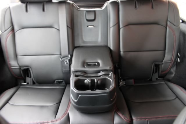 New 2027 Jeep Wrangler Unlimited Rubicon AWD/4WD image 43