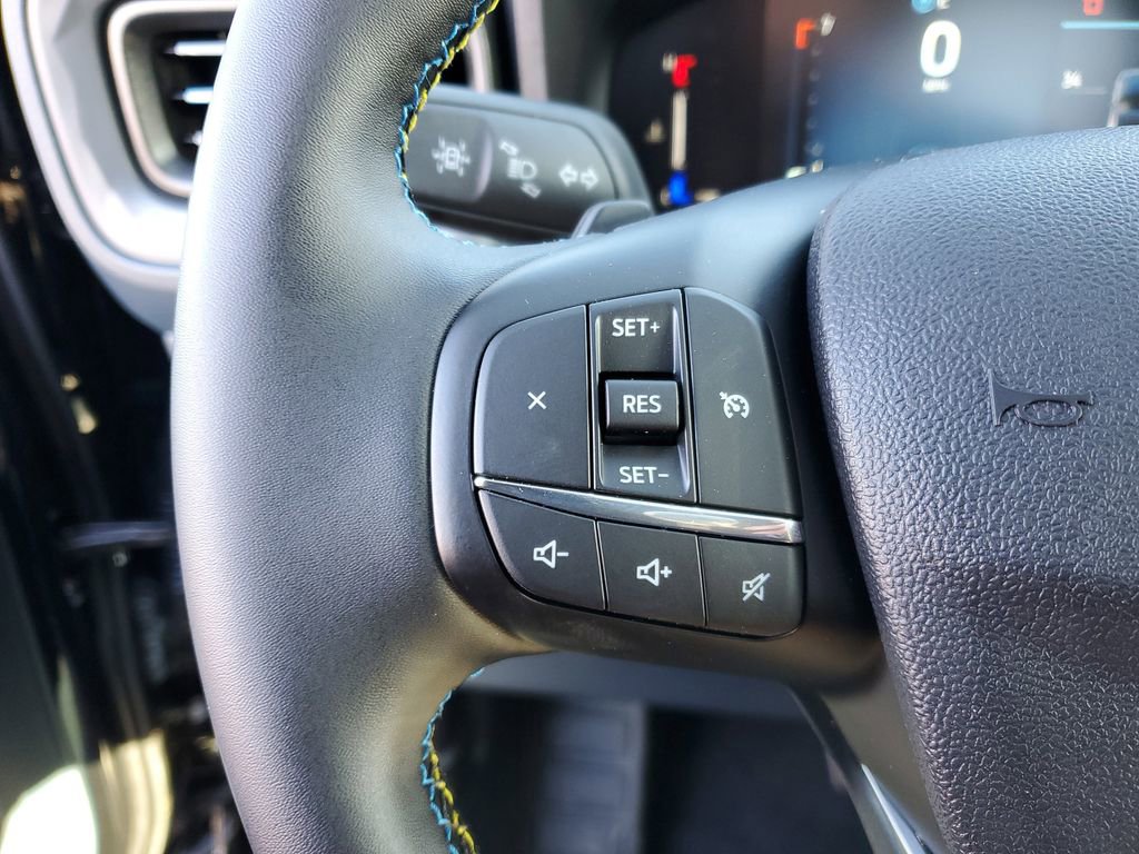 New 2026 Ford Maverick Lobo image 16