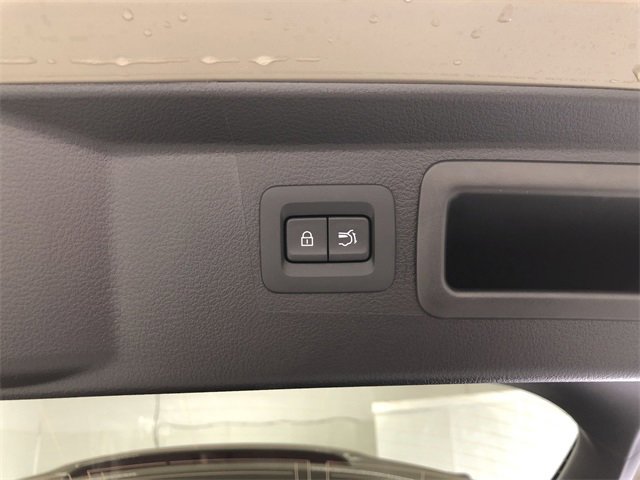 Certified 2025 MAZDA CX-50 Meridian Edition w/ Apex Package image 17