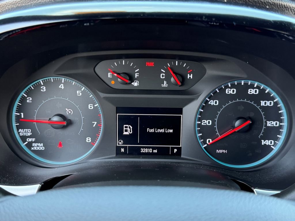 Used 2023 Chevrolet Traverse LT image 31