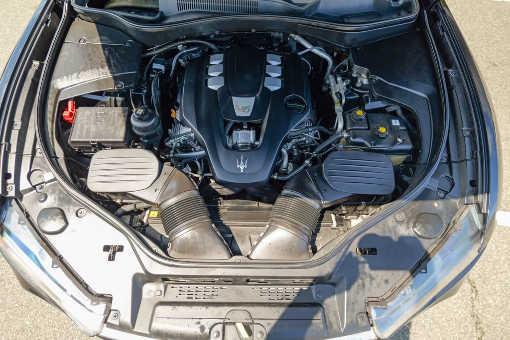 Used 2017 Maserati Levante S AWD/4WD image 64