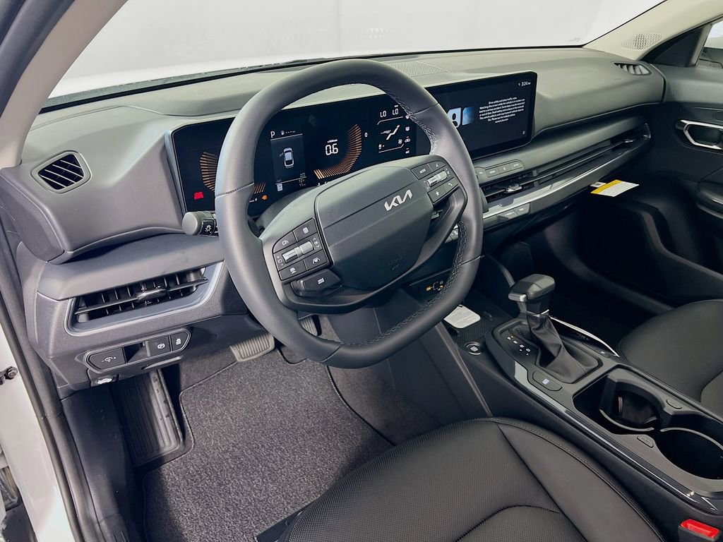 New 2026 Kia K4 EX image 9
