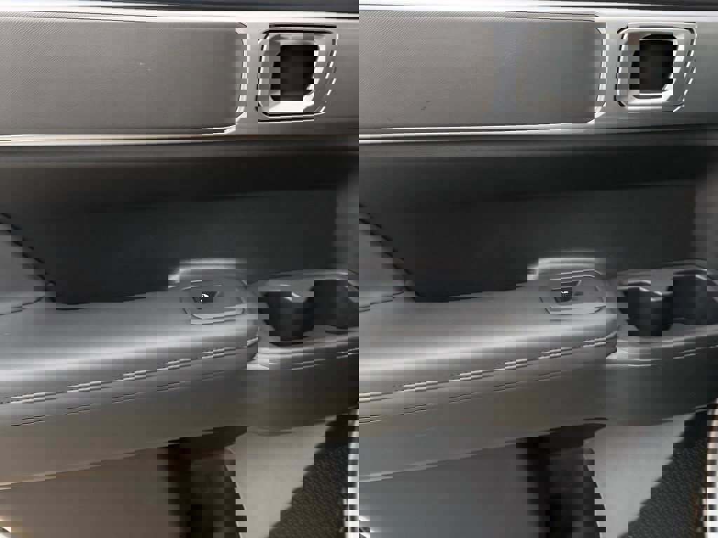 Used 2024 Hyundai Santa Fe XRT image 8